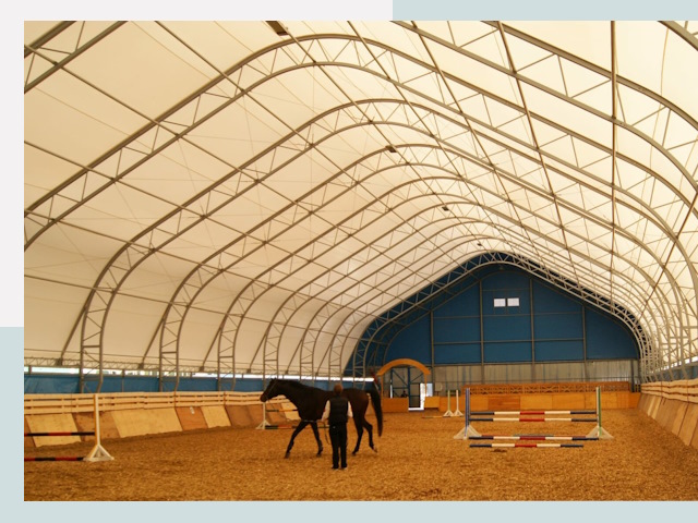 Строительство конных манежей в Киржаче